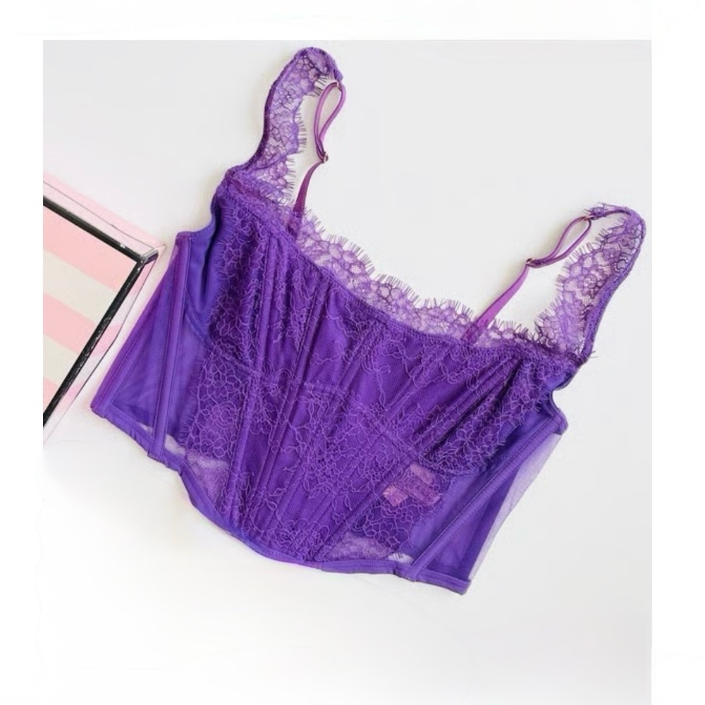 Victoria's Secret Dream Angels Corset
Bra w/out Padding Purple Small ( S -DD)
